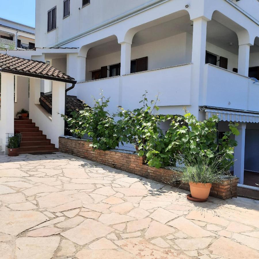 Apartmani Dorijana Vrsar Buitenkant foto