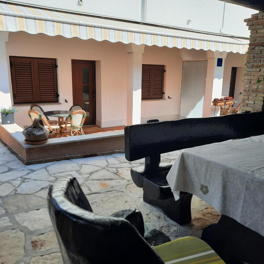 Apartmani Dorijana Vrsar Buitenkant foto